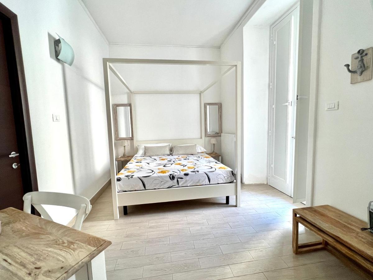 Apartament 4Cats - Alloggio Incantevole In Centro Lecce Zewnętrze zdjęcie